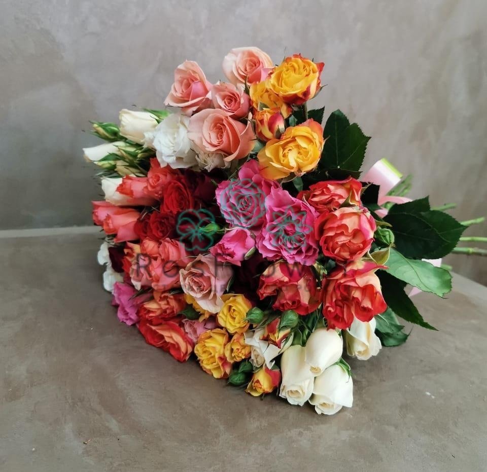 Букет цветов из: Розы в Константиновской Краснодарского края