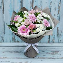 Букет цветов из:  Герберы, Альстромерии и Хризантемы в Константиновской Краснодарского края