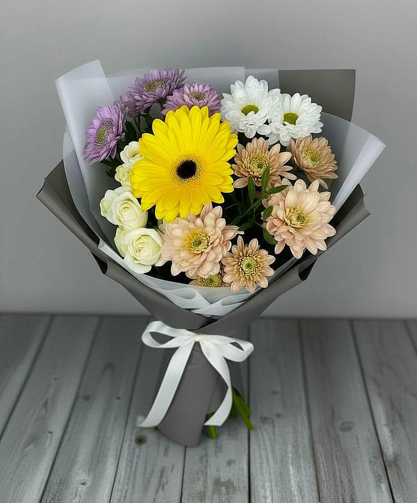 Букет цветов из: Розы, Герберы и Хризантемы в Константиновской Краснодарского края
