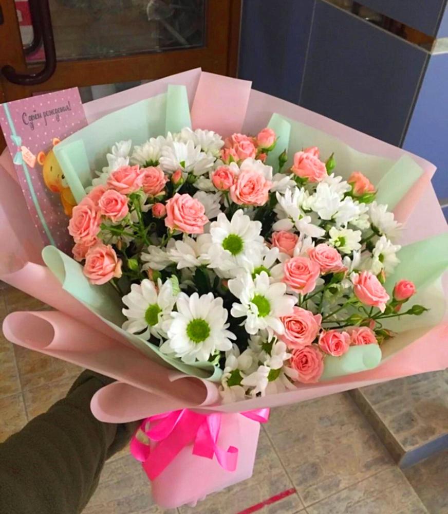 Букет цветов из: Розы и Хризантемы в Константиновской Краснодарского края