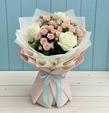 Букет цветов из:  Розы в Константиновской Краснодарского края