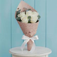 Букет цветов из:  Розы в Константиновской Краснодарского края